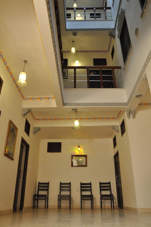 Hotel Lake Paradise Udaipur Ruang foto